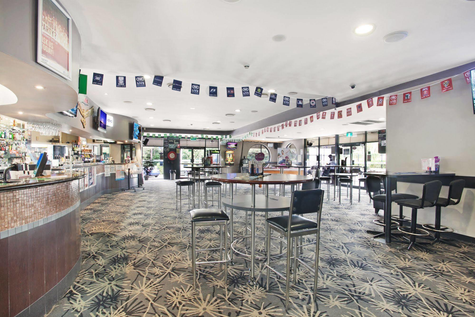 Gateshead Tavern & Motel Mount Hutton Bagian luar foto